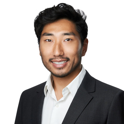 Headshot for LinkedIn_0004